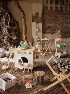 Chariot De Ménage En Bois FSC® Vert - Vertbaudet -Magasin De Jouets chariot de menage en bois fsc 2