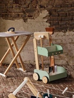 Chariot De Ménage En Bois FSC® Vert - Vertbaudet -Magasin De Jouets chariot de menage en bois fsc 3