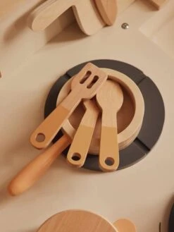 Cuisinette équipée Avec Rideau - En Bois FSC® Multicolore - Vertbaudet -Magasin De Jouets cuisinette equipee avec rideau en bois fsc 4