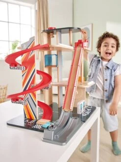 Garage Looping - HAPE Rouge - Hape -Magasin De Jouets garage looping hape 4