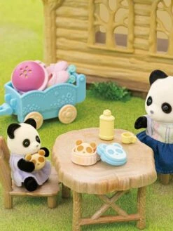 La Fille Panda, Son Vélo Et Sa Remorque - SYLVANIAN FAMILIES Blanc - Sylvanian -Magasin De Jouets la fille panda son velo et sa remorque sylvanian families 3